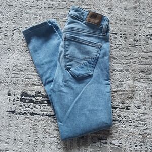 American Eagle Jegging Crop